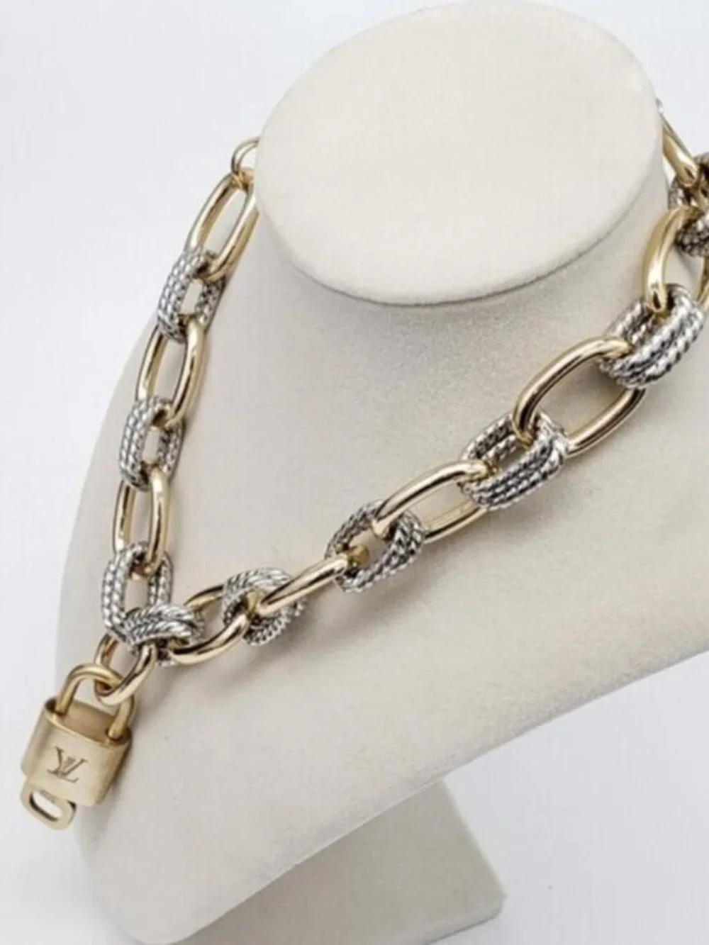 Authentic Louis Vuitton Gold Padlock w/ Unbranded Fashion Geometry Necklace